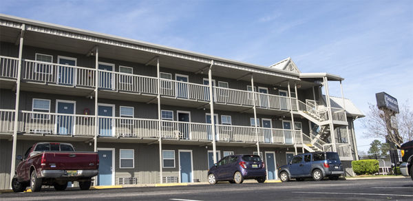 Daybreak Suites Extended Stay Dothan Exterior foto