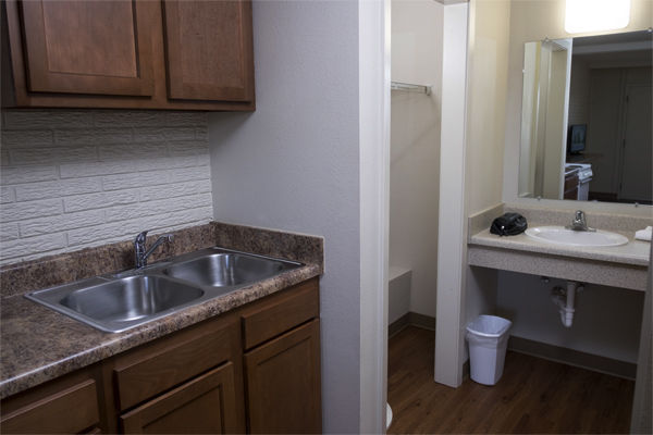 Daybreak Suites Extended Stay Dothan Exterior foto
